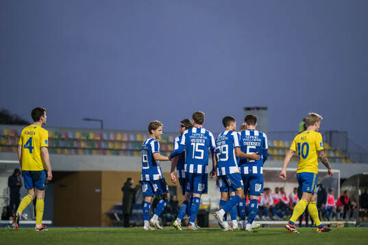 Arbnor Mucolli of IFK Göteborg celebrates