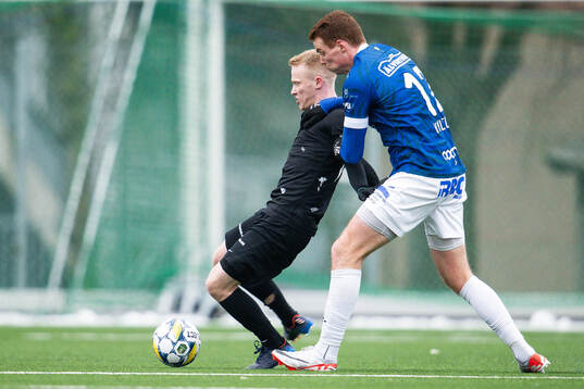 Landskronas David Edvardsson och Trelleborgs Felix Hörberg