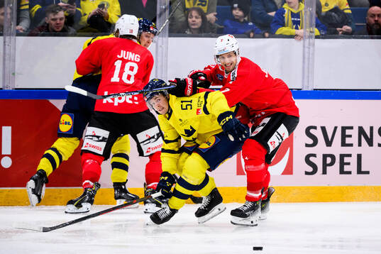 Filip Hållander of Sweden and Benoit Jecker of Switzerland