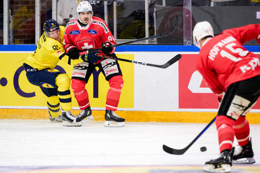 Marcus Sylvegård of Sweden and Samuel Kreis of Switzerland