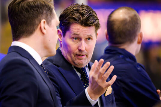 Assistant coach Stefan Klockare of Sweden