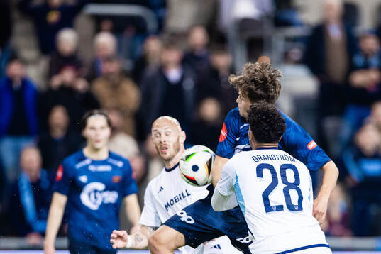 Djurgårdens Magnus Eriksson och Gideon Granström i en