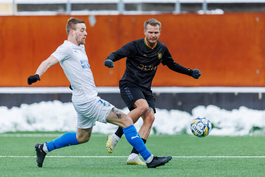 Oddevolds Filip Karlin och GAISs Jonas Lindberg
