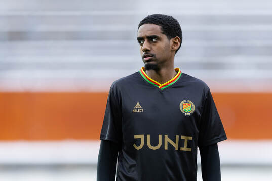 GAIS Harun Ibrahim innan träningsmatchen i fotboll mellan
