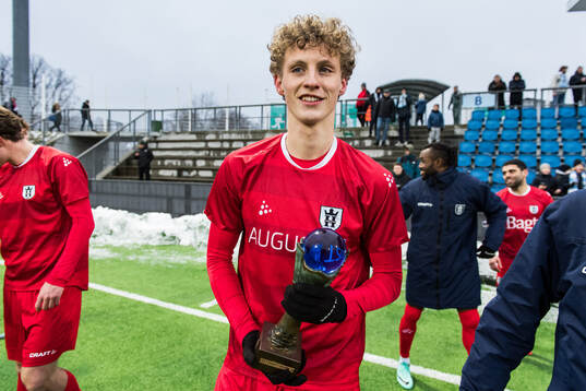 FC Helsingörs Alexander Hvid jublar