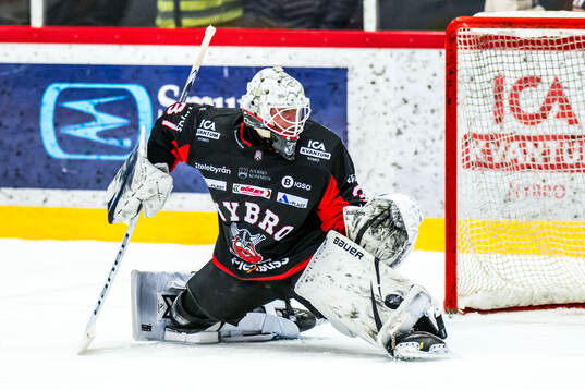 Nybros målvakt Robin Johansson