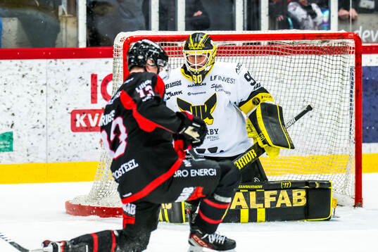 Västerås målvakt Ian Blomquist