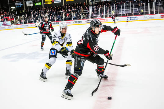 Västerås Jasse Ikonen och Nybros Maksim Semjonov