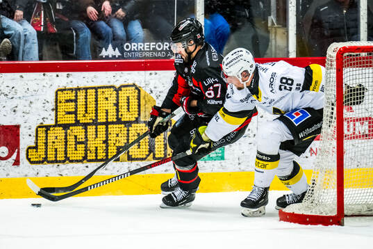 Nybros Alexander Molldén och Västerås Jasse Ikonen