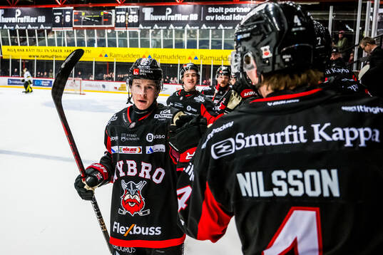 Nybros Kalle Holm jublar