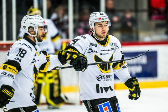 Västerås Kyle Topping jublar