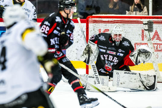 Nybros målvakt Robin Johansson