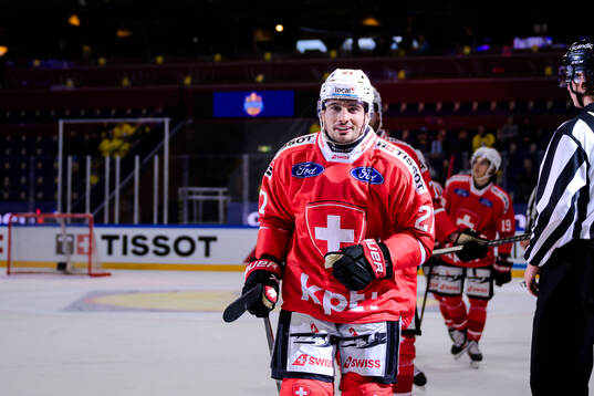 Bläddra bland fler bilder av Ice Hockey, Beijer Hockey Games, Switzerland - Czech Republic