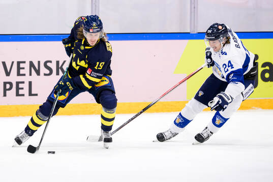Marcus Sörensen of Sweden and Hannes Björninen of Finland