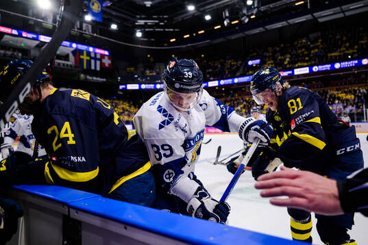 Sebastian Repo of Finland and Marcus Sylvegård of Sweden