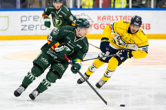 Färjestads Marcus Nilsson och HV71s André Petersson