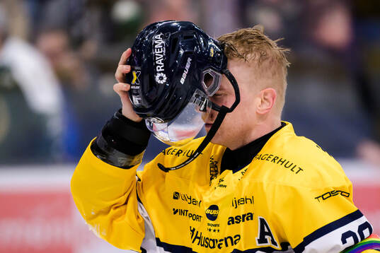 HV71s Joonas Nättinen deppar