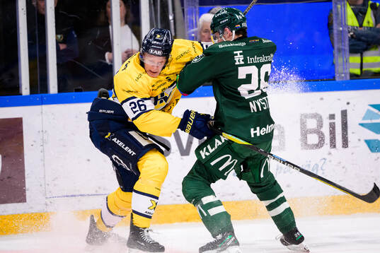 HV71s Tommi Tikka och Färjestads Joel Nyström