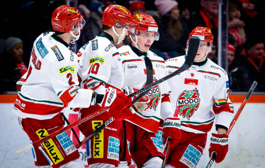 MoDos Sampo Ranta jublar vid 2-0