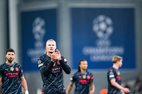 Bläddra bland fler bilder av Football, UEFA Champions League, 1/8 final, FC Copenhagen - Manchester City
