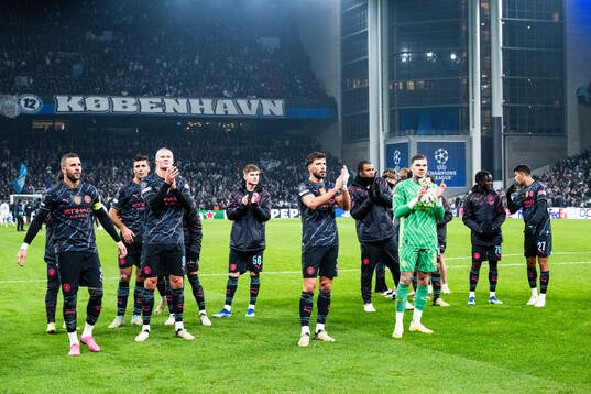 Players of Manchester City celebrate