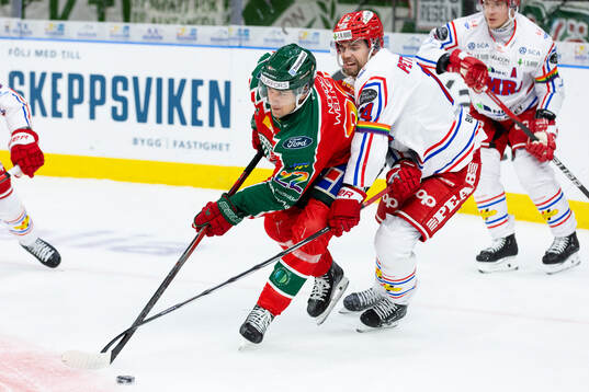 Frölundas Linus Nässen och Timrås Emil Pettersson