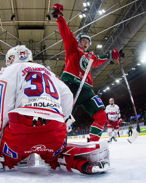 Frölundas Carl Klingberg jublar