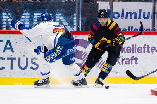 Leksands Patrik Norén och Skellefteås Oscar Lindberg