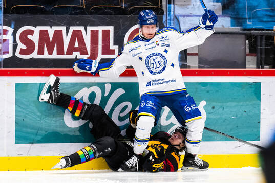 Skellefteås Linus Lindström och Leksands Patrik Zackrisson