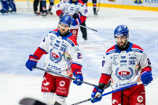 Oskarshamns Johannes Salmonsson och Hynek Zohorna deppar