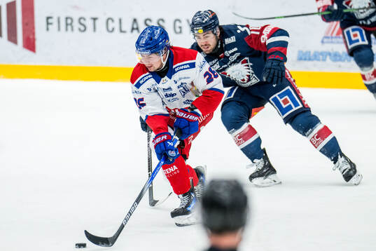 Oskarshamns Lukas Pilö och Linköpings Remi Elie
