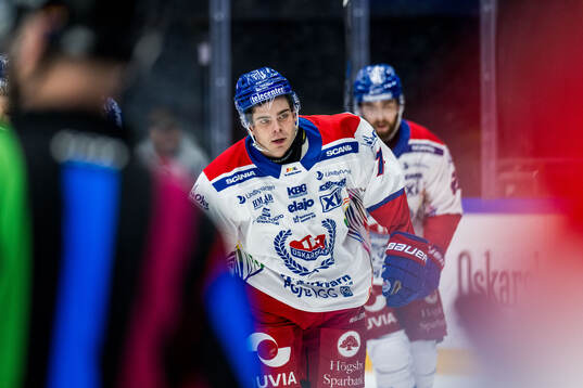 Oskarshamns Viktor Lodin jublar