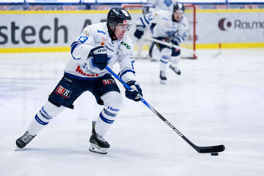 Karlskogas Hampus Plato