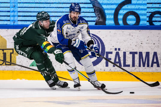 Färjestads Magnus Nygren och Leksands Marek Hrivik