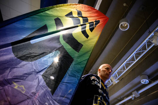 En prideflagga