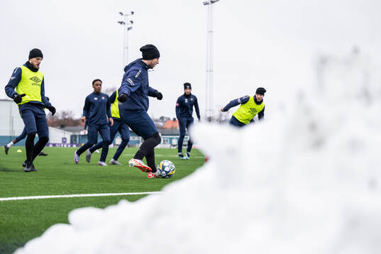 Bläddra bland fler bilder av Fotboll, Superettan, Örgryte, Träning 