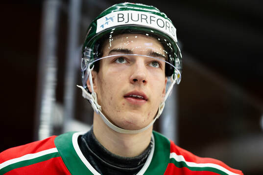 Frölundas David Edstrom innan ishockeymatchen i SHL mellan