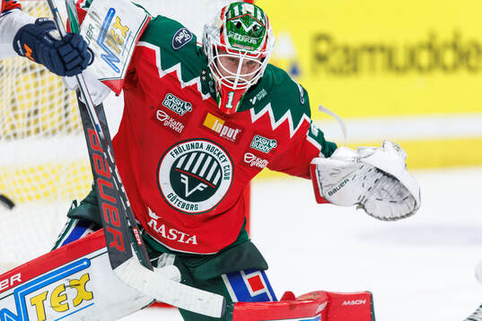 Frölundas målvakt Lars Johansson släpper in 5-3