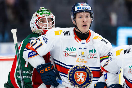 Frölundas målvakt Lars Johansson och Växjös Emil