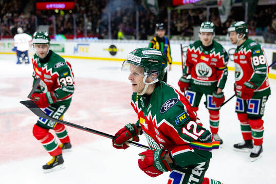 Frölundas Max Friberg jublar
