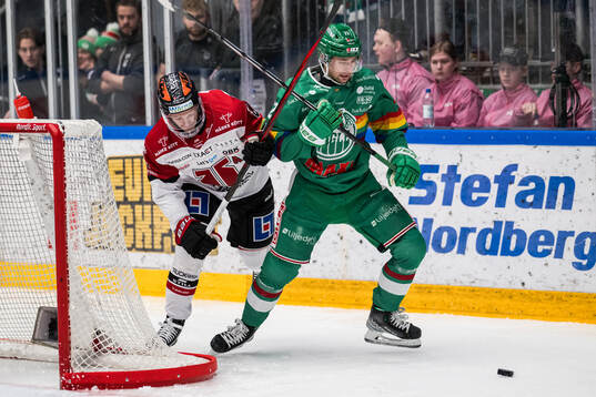 Örebros Gustav Backström och Rögles Daniel Zaar