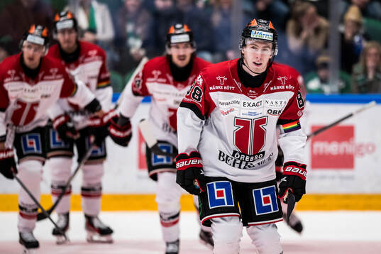 Örebros Jonathan Lekkerimäki jublar