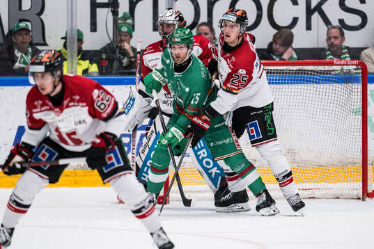 Rögles Simon Ryfors och Örebros Gustav Backström