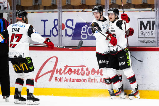 Malmö Redhawks Janne Kuokkanen jublar