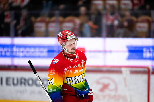 Timrås Jonathan Dahlén deppar