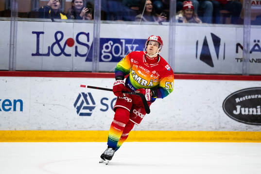 Timrås Anton Wedin jublar