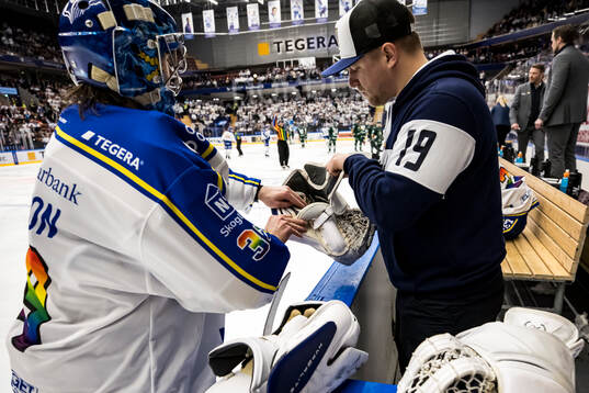 Leksands målvakt Filip Larsson och Leksands