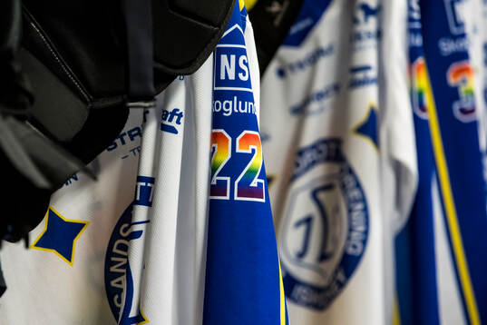 Leksands tröja innan ishockeymatchen i SHL mellan Leksand