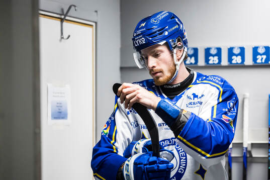 Leksands Peter Cehlarik innan ishockeymatchen i SHL mellan