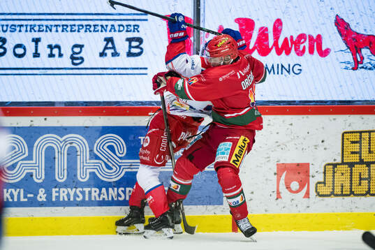 MoDos Daniel O´regan och Oskarshamns Niclas Burström